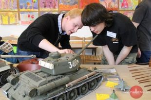 Modelarskie cudeńka w Pałacu Młodzieży