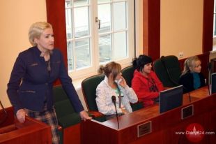 Dzieci z Reszla odwiedziły Urząd Marszałkowski 