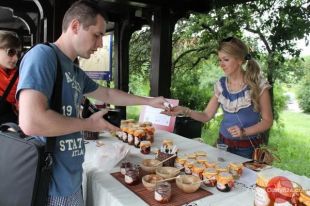 Kiermasz regionalnej żywności po raz pierwszy na Pl. Jedności Słowiańskiej