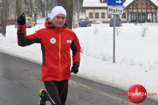 W 40 dni przebiegnie 1000 kilometrów