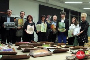 O czym gadają dachówki 