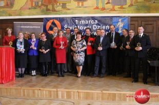Wyróżnienia z okazji Światowego Dnia Obrony Cywilnej wręczył prezydent Olsztyna