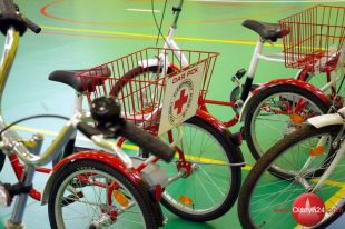 Niepełnosprawni dostali rowery 