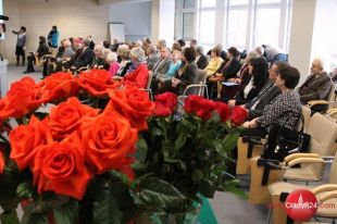 Rodzina Katyńska na noworocznym spotkaniu u wojewody