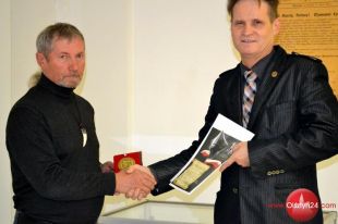 W rocznicę powstania patriotycznego pisma Piłsudczycy wręczyli swój medal