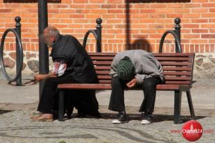 Dzisiaj w nocy policzą bezdomnych
