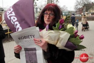 Kwiaty dla Marii Zientary-Malewskiej