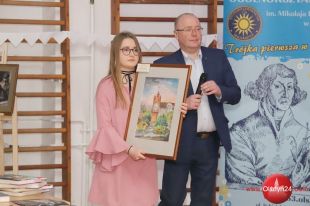 W III LO zbierali na stypendia dla uzdolnionej młodzieży