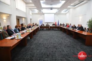 Obradowała Rada Powiatu w Olsztynie
