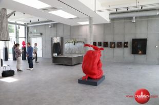 Olsztyński „Plastyk” udostępnił swój salon wystawowy szerokiej publiczności