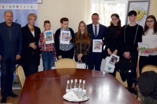 W kont@kcie z rzeczywistością