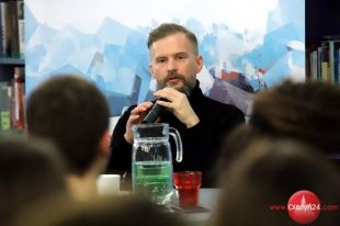 Tomasz Organek w Planecie 11