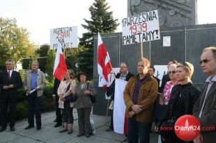 Pikieta PiS w rocznicę napaści ZSRR na Polskę