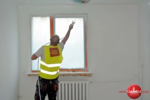 Trwa remont budynku byłego domu dziecka na bazę noclegową dla uchodźców z Ukrainy