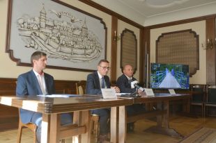 Umowa na budowę wiaduktu w Tracku podpisana