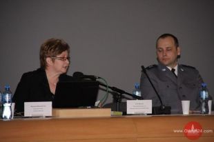 Radzili na temat przemocy