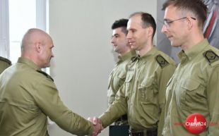 Podziękowania, wyróżnienia i awanse