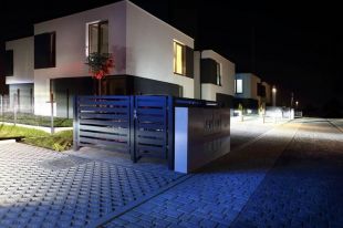 Jak wybrać oświetlenie ogrodowe w zależności od stylu ogrodu?