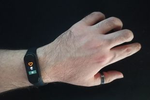 Jak wybrać opaskę sportową?