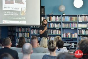 Stand up o Mołdawii? Nietuzinkowe spotkanie z Miłoszem Szymańskim odbyło się w Planecie 11