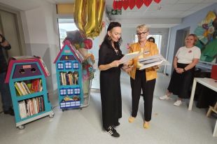 Fundacja Serdecznik podarowała olsztyńskiemu szpitalowi dziecięcemu Bajkowóz