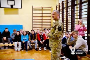 Terytorialsi znów w szkołach. Ruszyła „Edukacja z wojskiem”