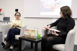 Spotkanie z pisarką Renatą Kosin na zakończenie Olsztyńskich Dni Seniora