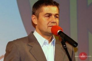 Hołek znów ma córkę