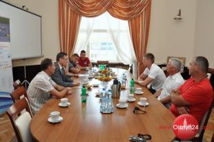 Kajakarze z wizytą u prezydenta miasta