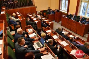 Budżet województwa na 2018 rok uchwalony 