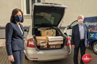 Wojewoda przekazał kolejną transzę środków ochrony dla jednostek pomocy społecznej z regionu