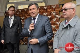 Europejski chleb pokoju rozdano na olsztyńskiej starówce