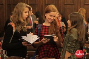 Maturzyści u prezydenta