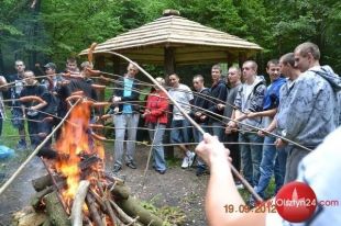 „Energetycy” dbają o las