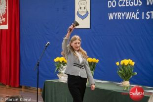 Trzecie klasy w szkołach ponadgimnazjalnych zakończyły naukę 