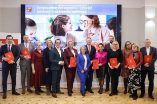 Samorząd województwa wsparł finansowo nauczycieli, uczniów i rodziców z Olsztyna oraz gmin Stawiguda, Purda i Barczewo