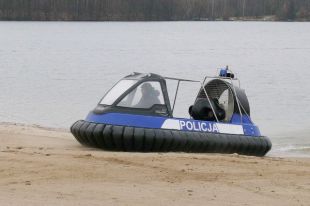 Policjanci mają poduszkowiec!