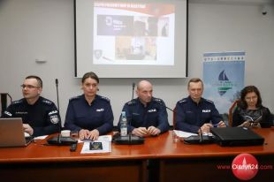 W Starostwie Powiatowym w Olsztynie debatowano o bezpieczeństwie seniorów