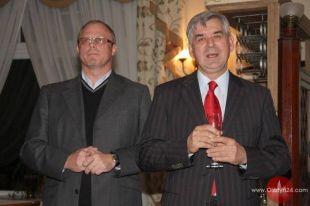 Pierwsze rozdanie mandatów