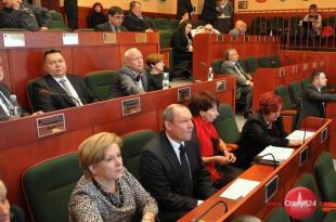 Radni sejmiku też podjęli uchwałę w sprawie „szesnastki”