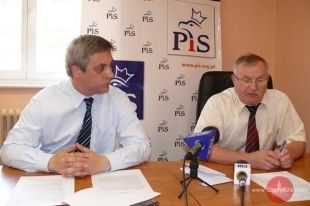 PiS zadaje pytania