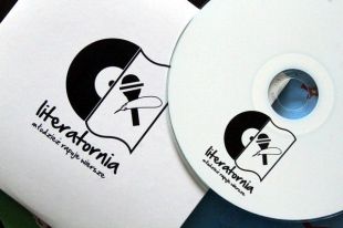 Młodzież rapuje Tuwima i Fredrę