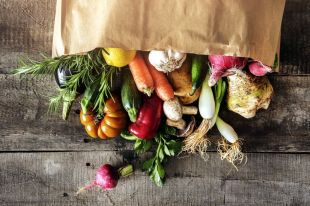 Zdrowe produkty dostępne już teraz w marketach – zobacz ulotki Biedronki, czy Lidla