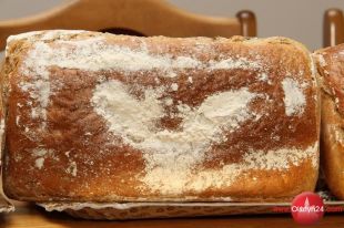 Nowa piekarnia wypiecze 300 tys. bochenków dziennie. Także Warmiński Chleb Pielgrzyma