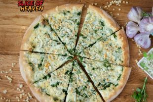 Masz ochotę na coś pysznego w środku nocy? Zamów... pizzę