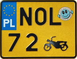 Na żółtych tablicach rejestracyjnych NOL