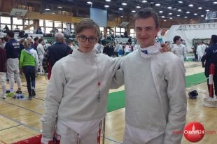 Szabliści z UKS Hajduczek zdobywali doświadczenie w węgierskim Gödöllő