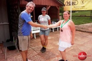 Tenisowa rywalizacja na Skandzie