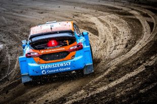 Zbigniew Staniszewski drugi podczas rundy FIA CEZ rallycross w Sedlcanach