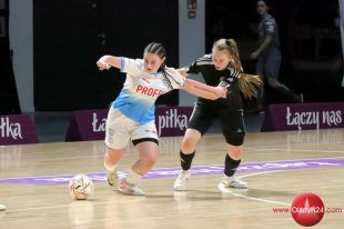 Młodzieżowe Mistrzostwa Polski w futsalu U-17 kobiet odbywają się w Olsztynie